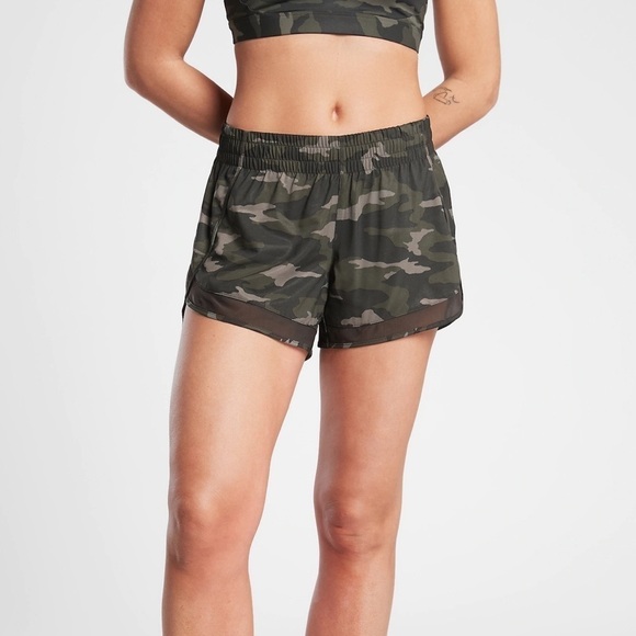Athleta printed mesh racer run short 4” - Picture 1 of 8